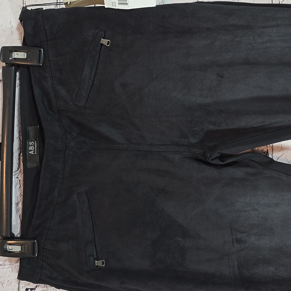 ABS Allen Schwartz Women's Sleek Faux Suede Black Skinny Pants Size 29 NWT - Picture 3 of 10